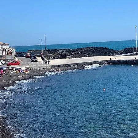 Casa Limoni A Pochi Passi Dal Mare, Tra Catania, Etna E Taormina Appartamento