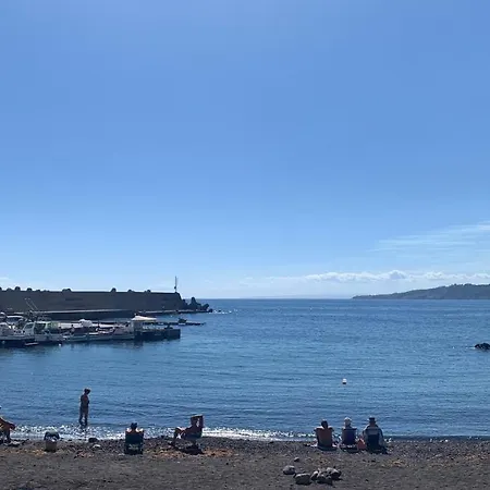 Appartamento Casa Limoni A Pochi Passi Dal Mare, Tra Catania, Etna E Taormina Acireale